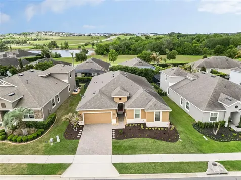 588 Autumn Ash Drive Clermont FL 34715