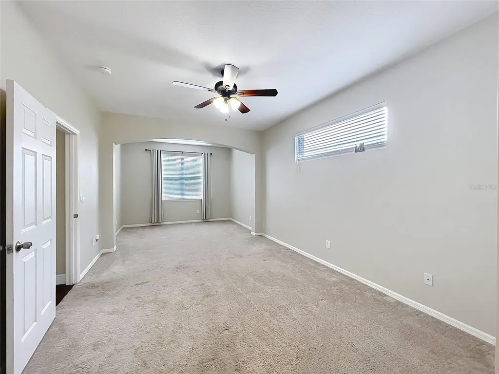 5218 Smokey Water Lane Oviedo FL 32765
