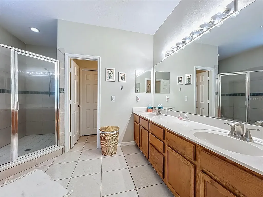 5218 Smokey Water Lane Oviedo FL 32765