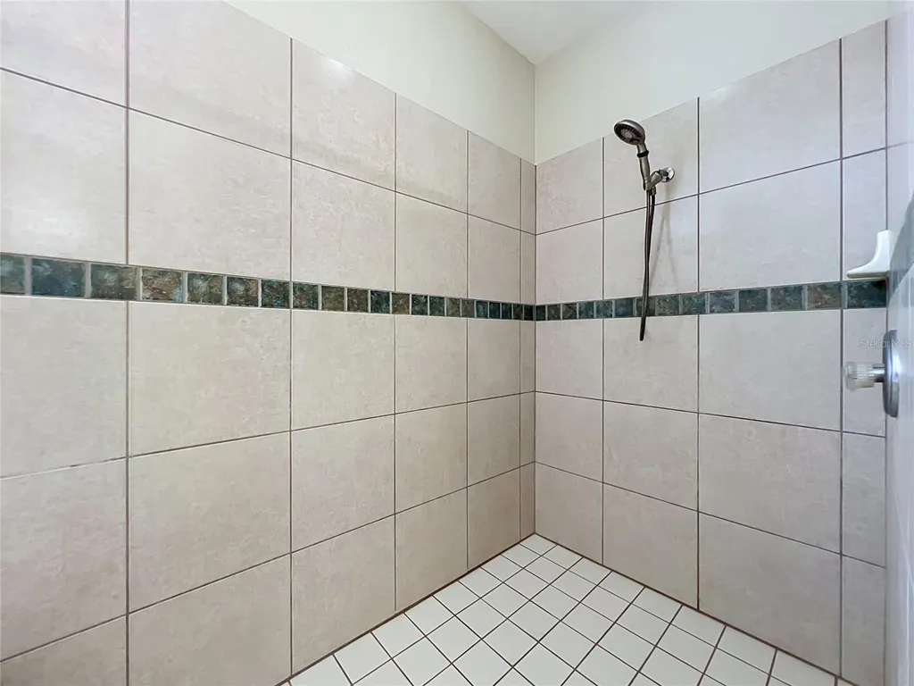 5218 Smokey Water Lane Oviedo FL 32765