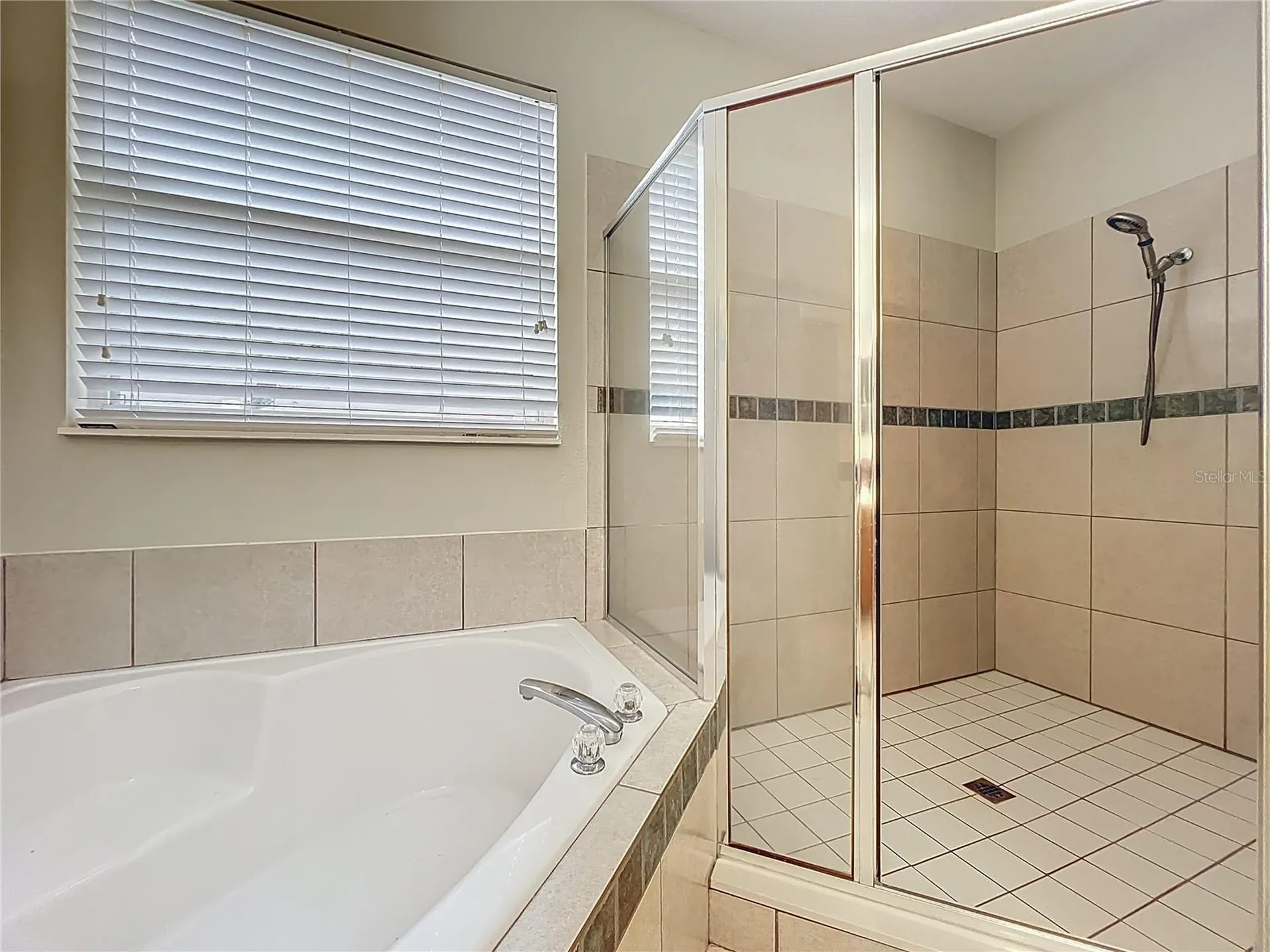 5218 Smokey Water Lane Oviedo FL 32765