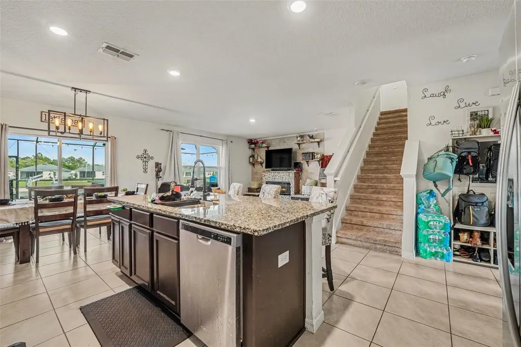 502 Autumn Stream Drive Auburndale FL 33823