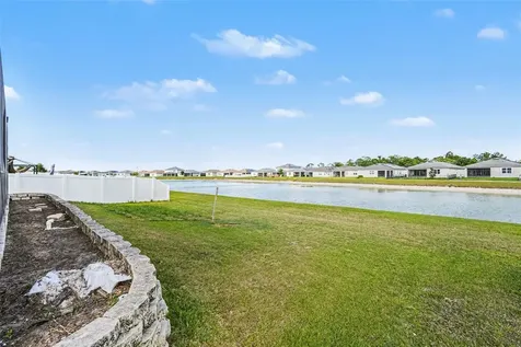 502 Autumn Stream Drive Auburndale FL 33823