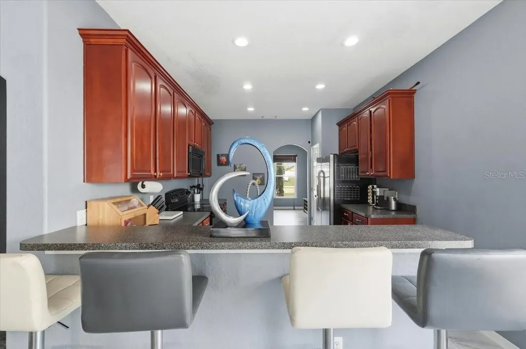 8253 Peak Avenue Lakeland FL 33810