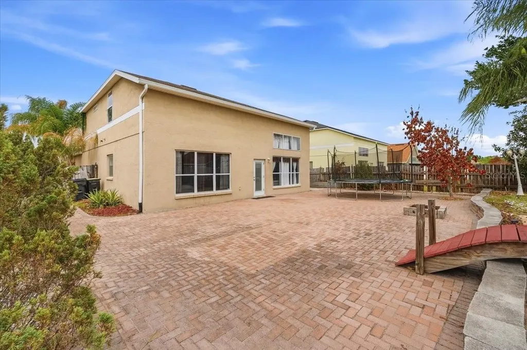8253 Peak Avenue Lakeland FL 33810