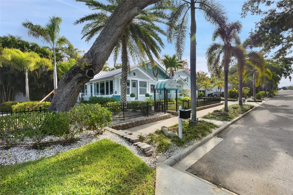 202 Fairmont Street Clearwater FL 33755
