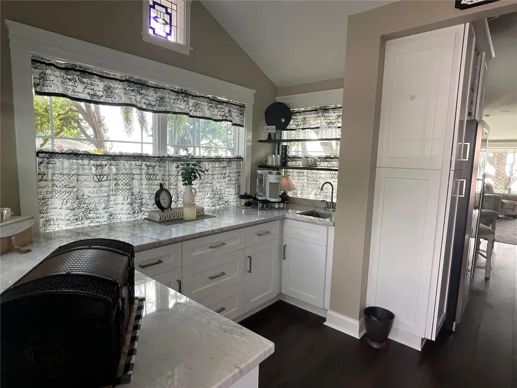 202 Fairmont Street Clearwater FL 33755