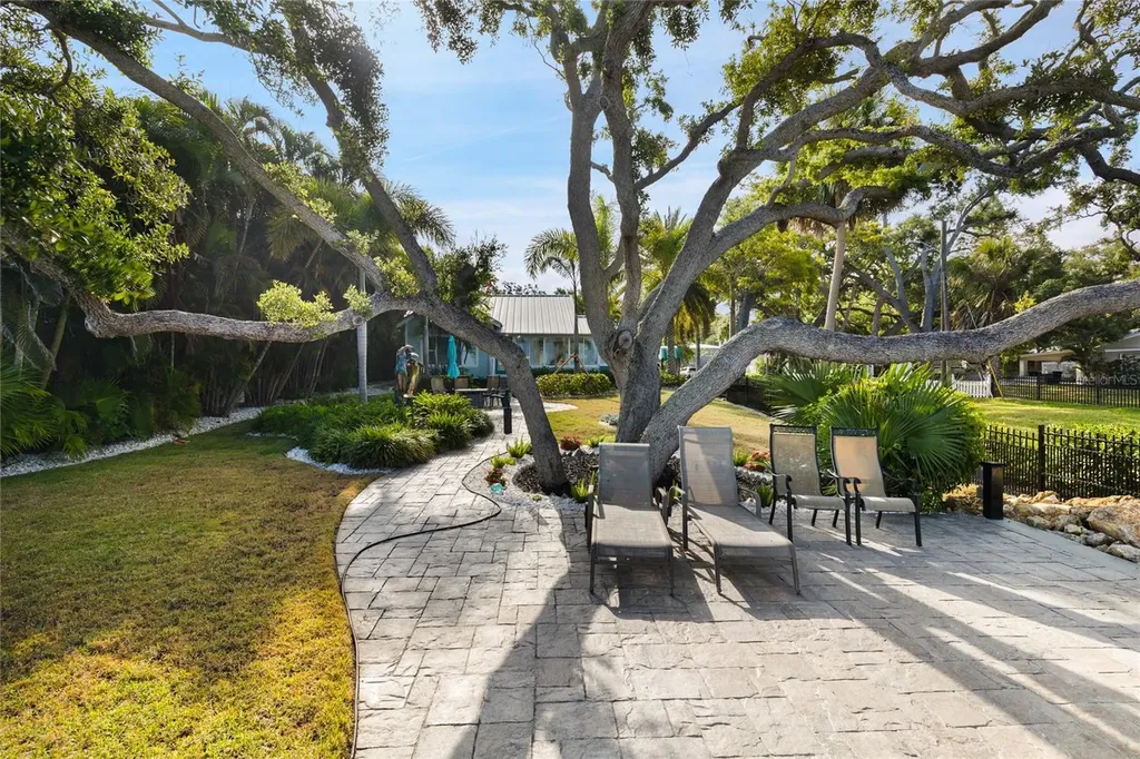 202 Fairmont Street Clearwater FL 33755