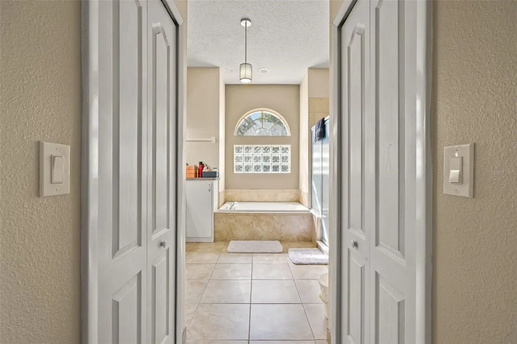 11128 Lomita Wren Road Weeki Wachee FL 34614