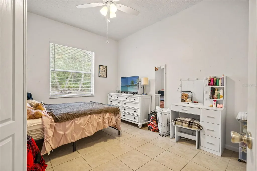 11128 Lomita Wren Road Weeki Wachee FL 34614