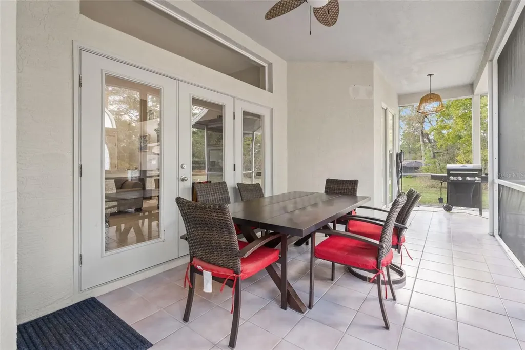 11128 Lomita Wren Road Weeki Wachee FL 34614