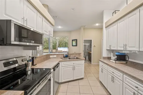 11128 Lomita Wren Road Weeki Wachee FL 34614