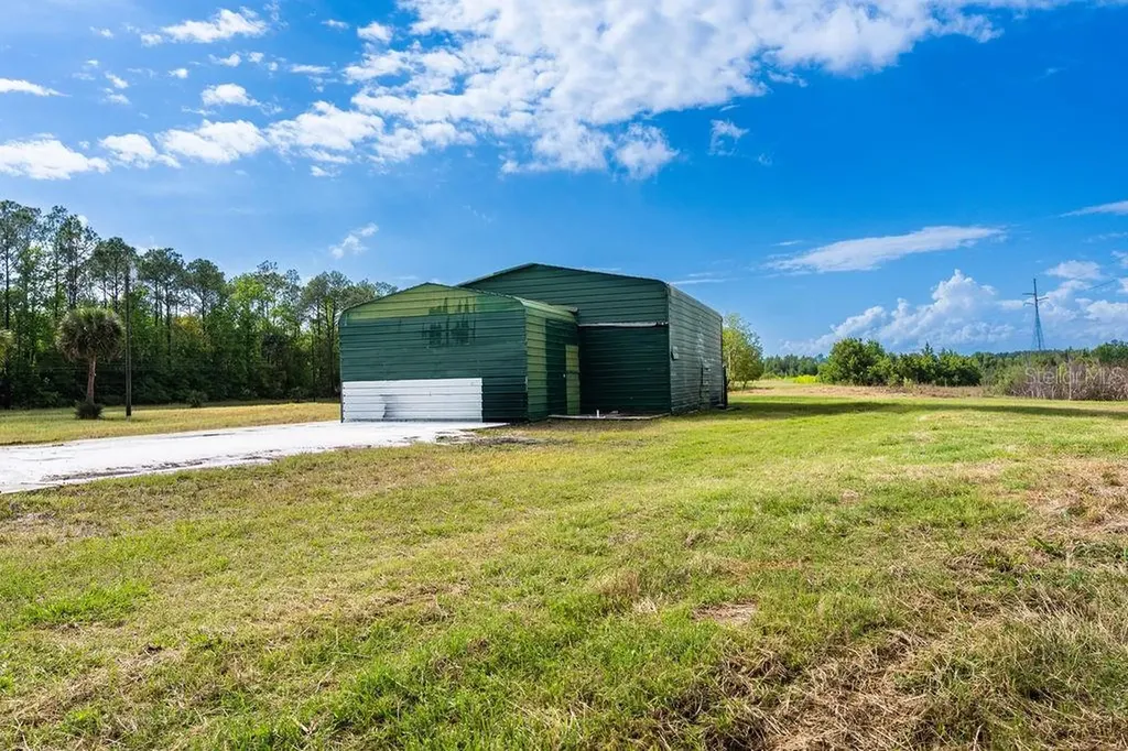 6029 Us Highway 17 De Leon Springs FL 32130