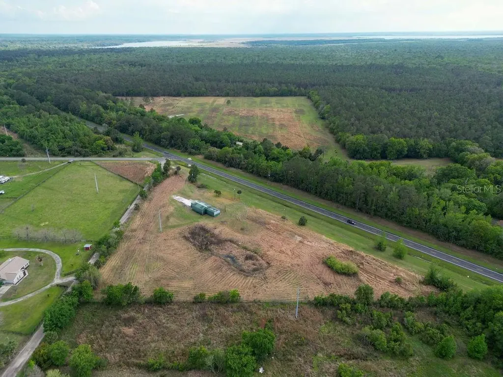 6029 Us Highway 17 De Leon Springs FL 32130