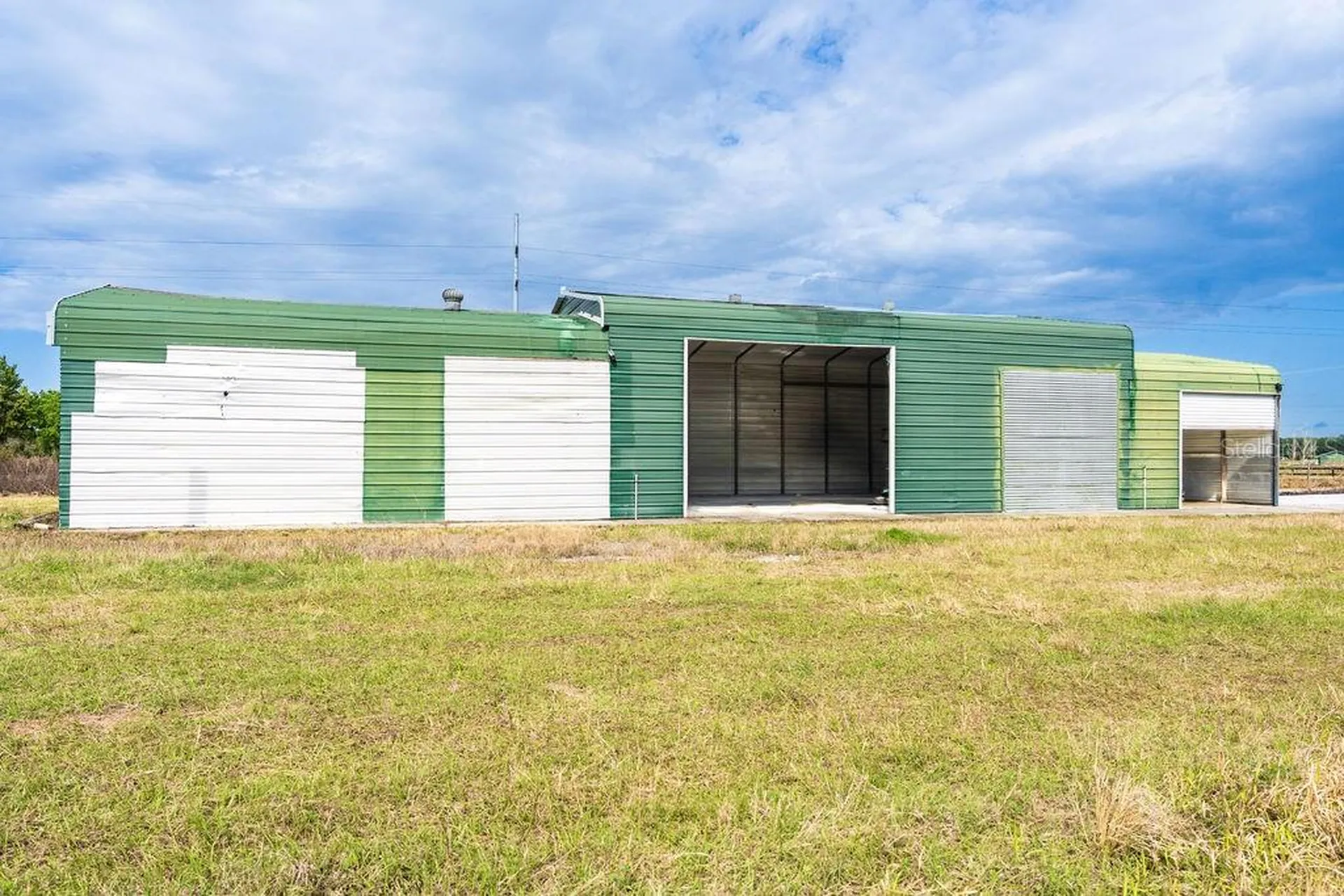6029 Us Highway 17 De Leon Springs FL 32130