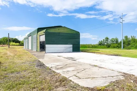 6029 Us Highway 17 De Leon Springs FL 32130