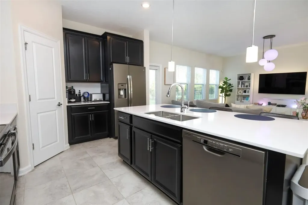 1076 Downswing Place Davenport FL 33896