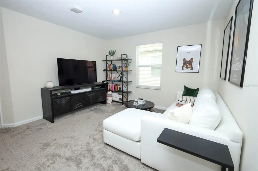 1076 Downswing Place Davenport FL 33896