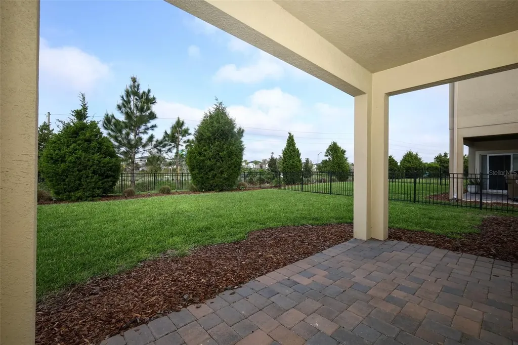 1076 Downswing Place Davenport FL 33896
