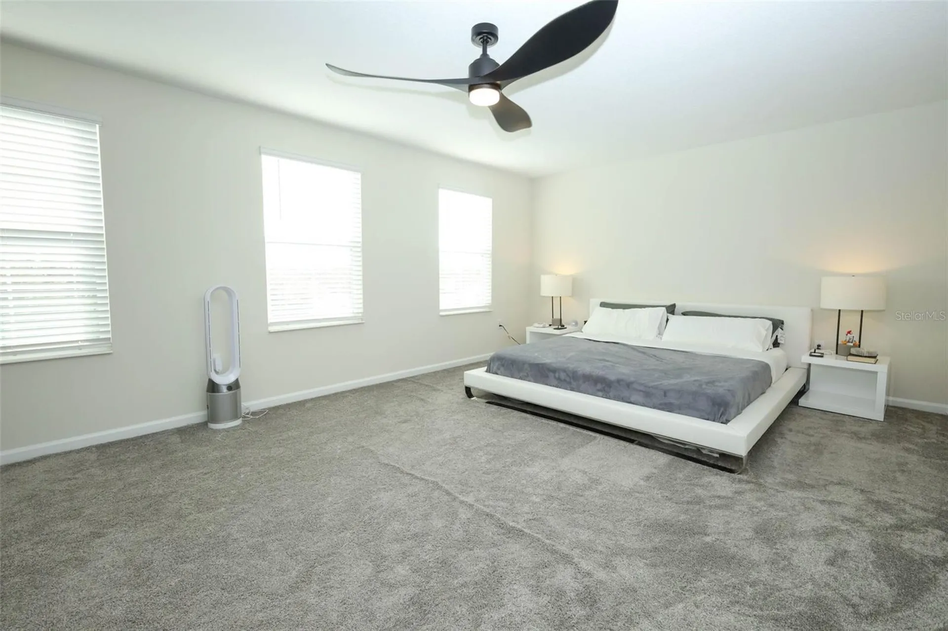 1076 Downswing Place Davenport FL 33896