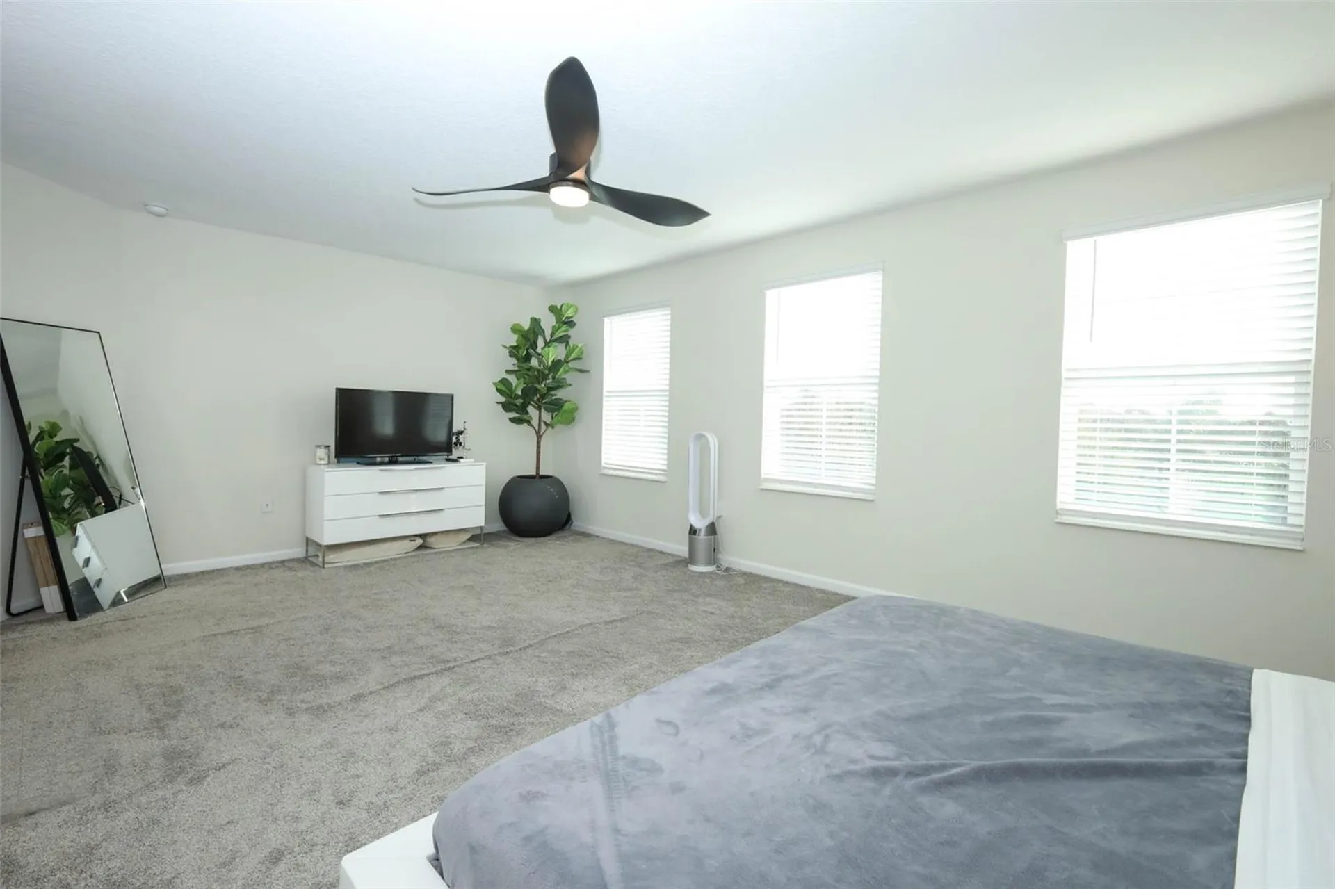 1076 Downswing Place Davenport FL 33896