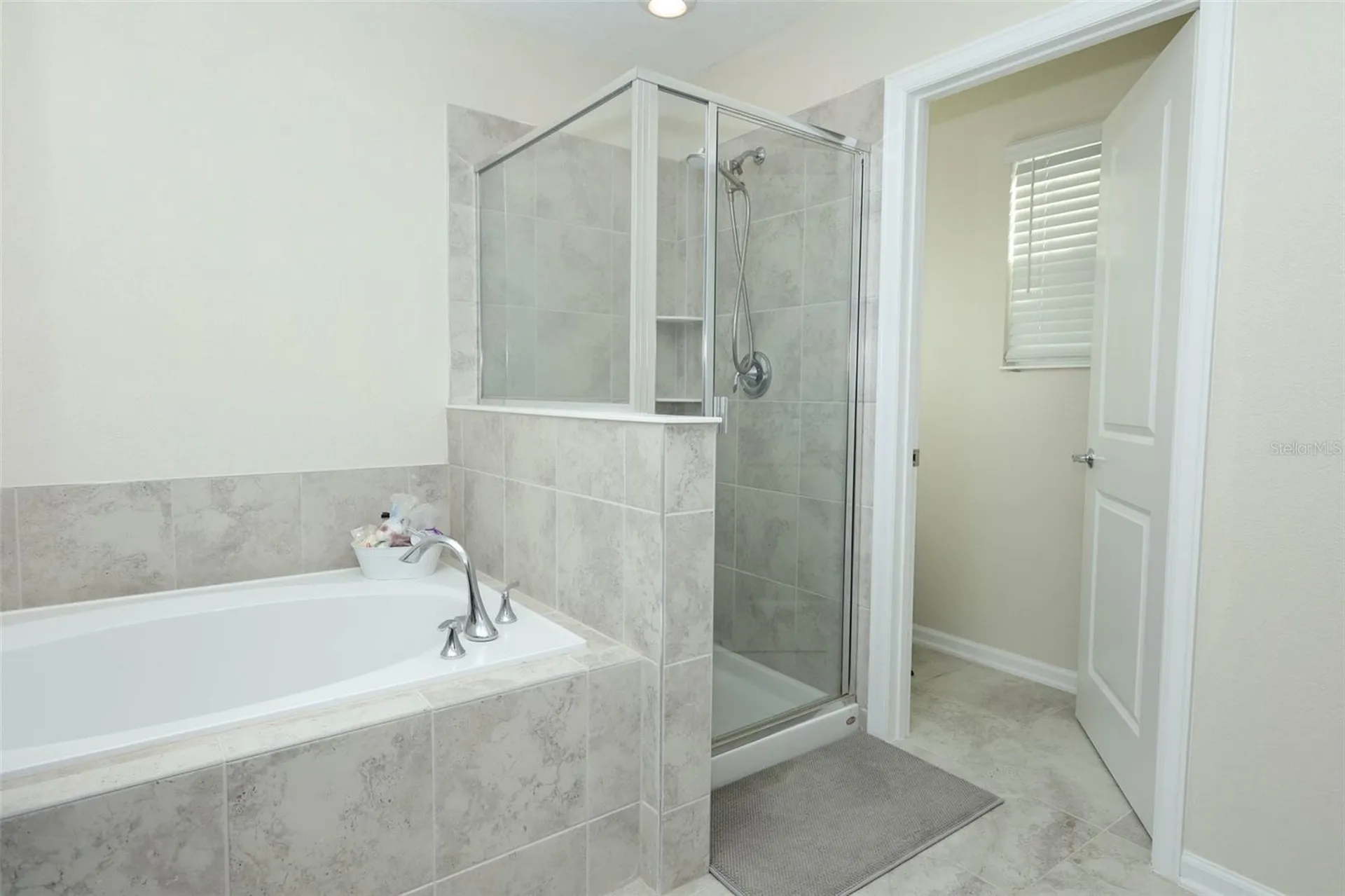 1076 Downswing Place Davenport FL 33896
