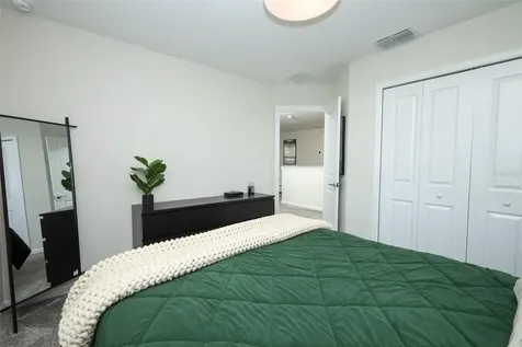 1076 Downswing Place Davenport FL 33896