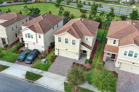 1076 Downswing Place Davenport FL 33896