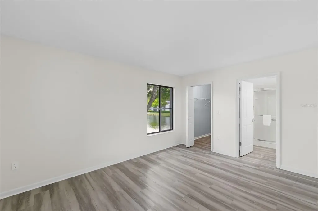 1135 Pine Ridge Circle W Tarpon Springs FL 34688