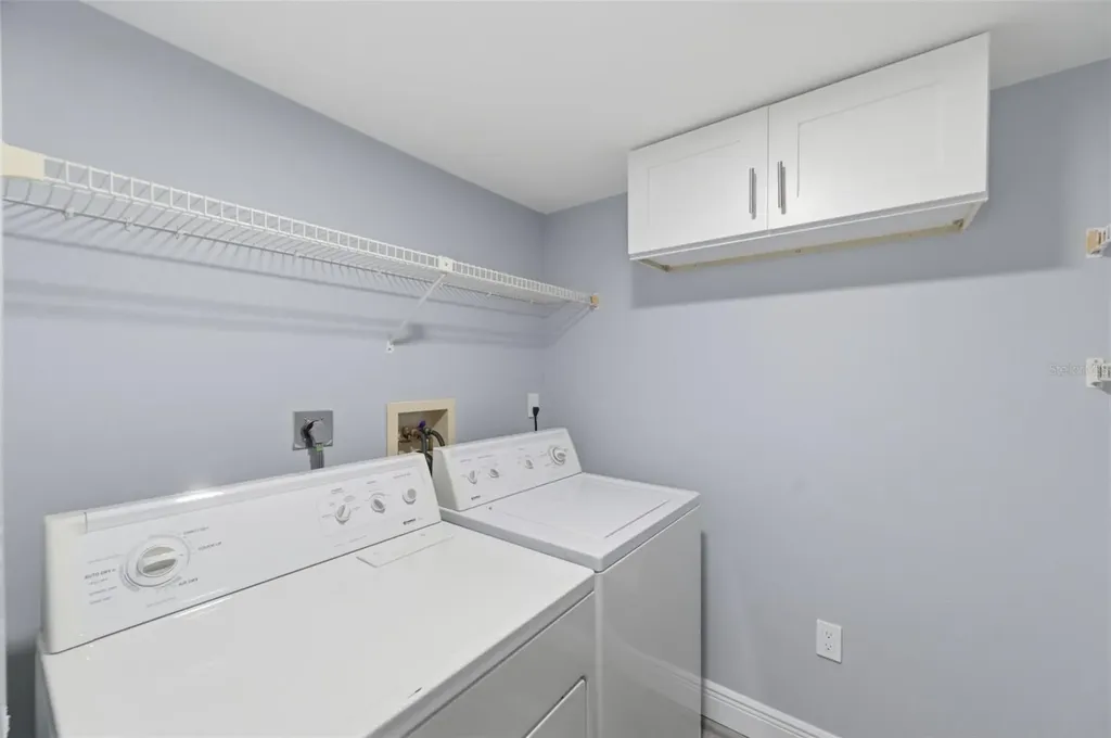 1135 Pine Ridge Circle W Tarpon Springs FL 34688