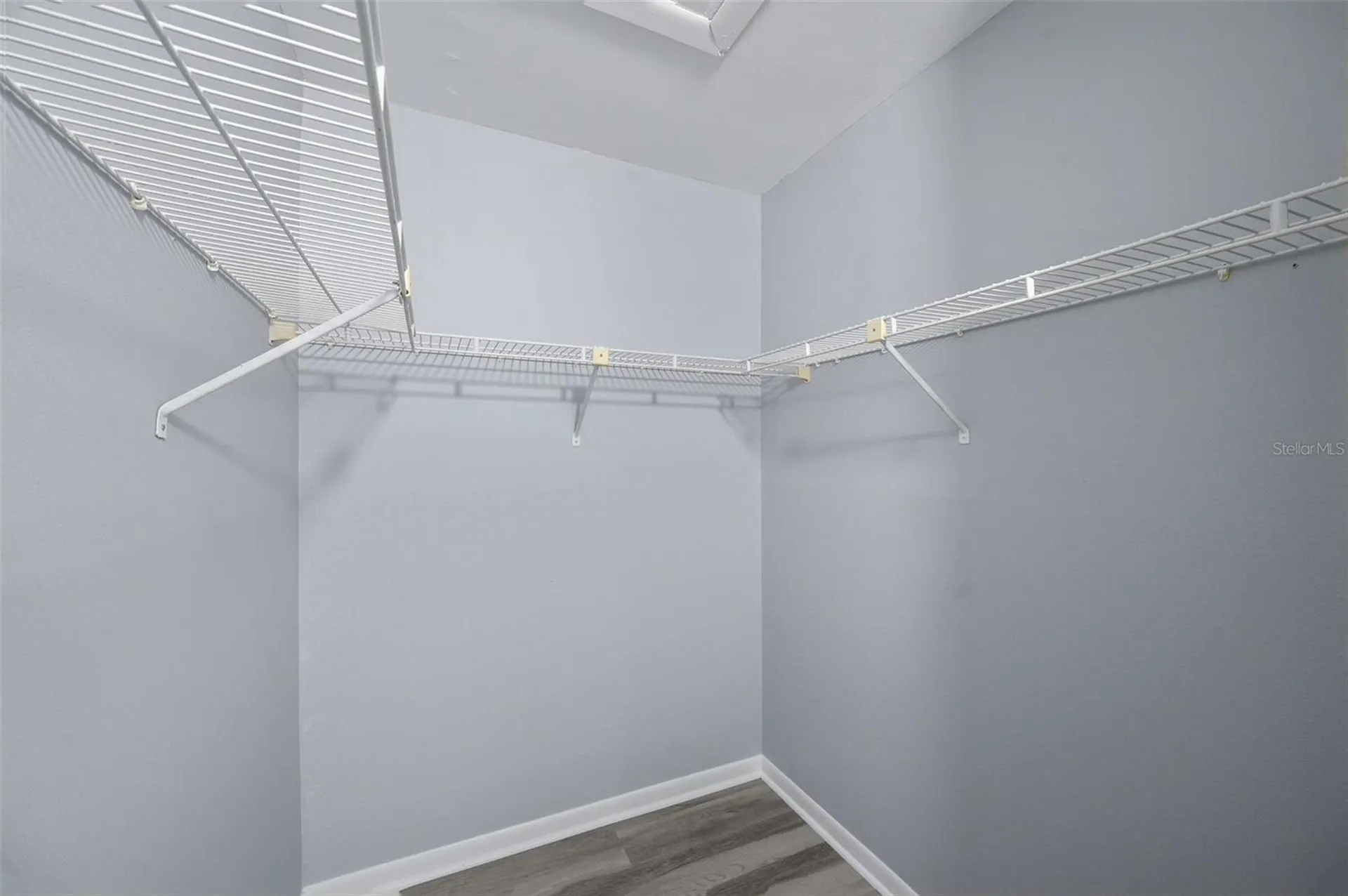 1135 Pine Ridge Circle W Tarpon Springs FL 34688