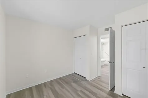 1135 Pine Ridge Circle W Tarpon Springs FL 34688