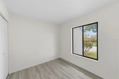 1135 Pine Ridge Circle W Tarpon Springs FL 34688
