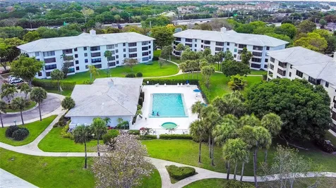 3635 Whitehall Drive West Palm Beach FL 33401