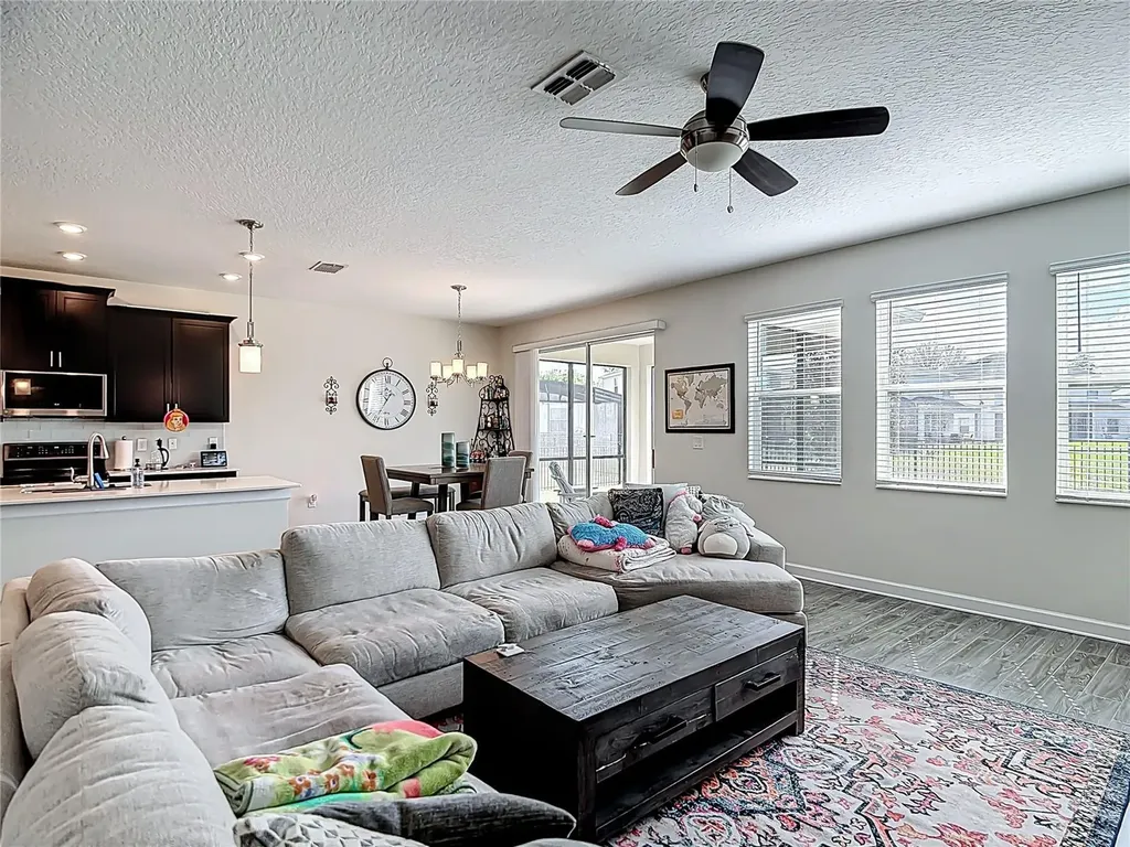 460 Brunswick Drive Davenport FL 33837