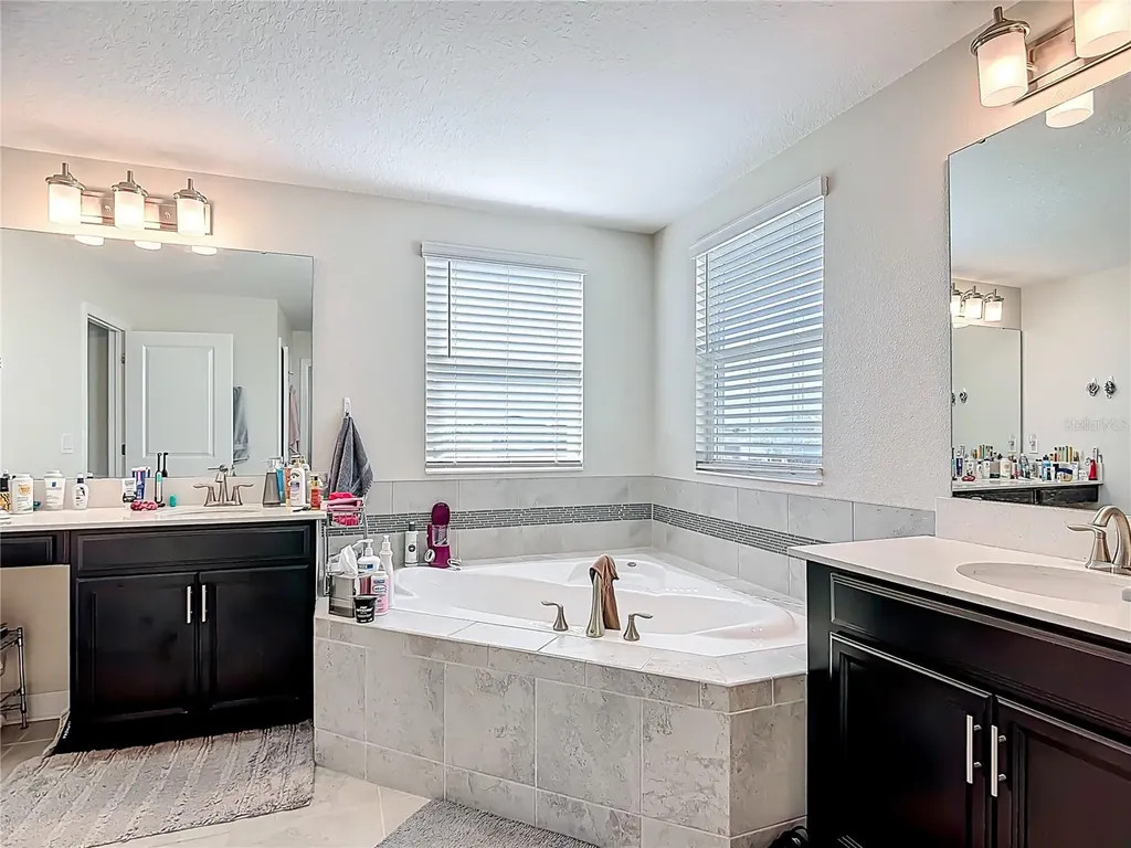 460 Brunswick Drive Davenport FL 33837