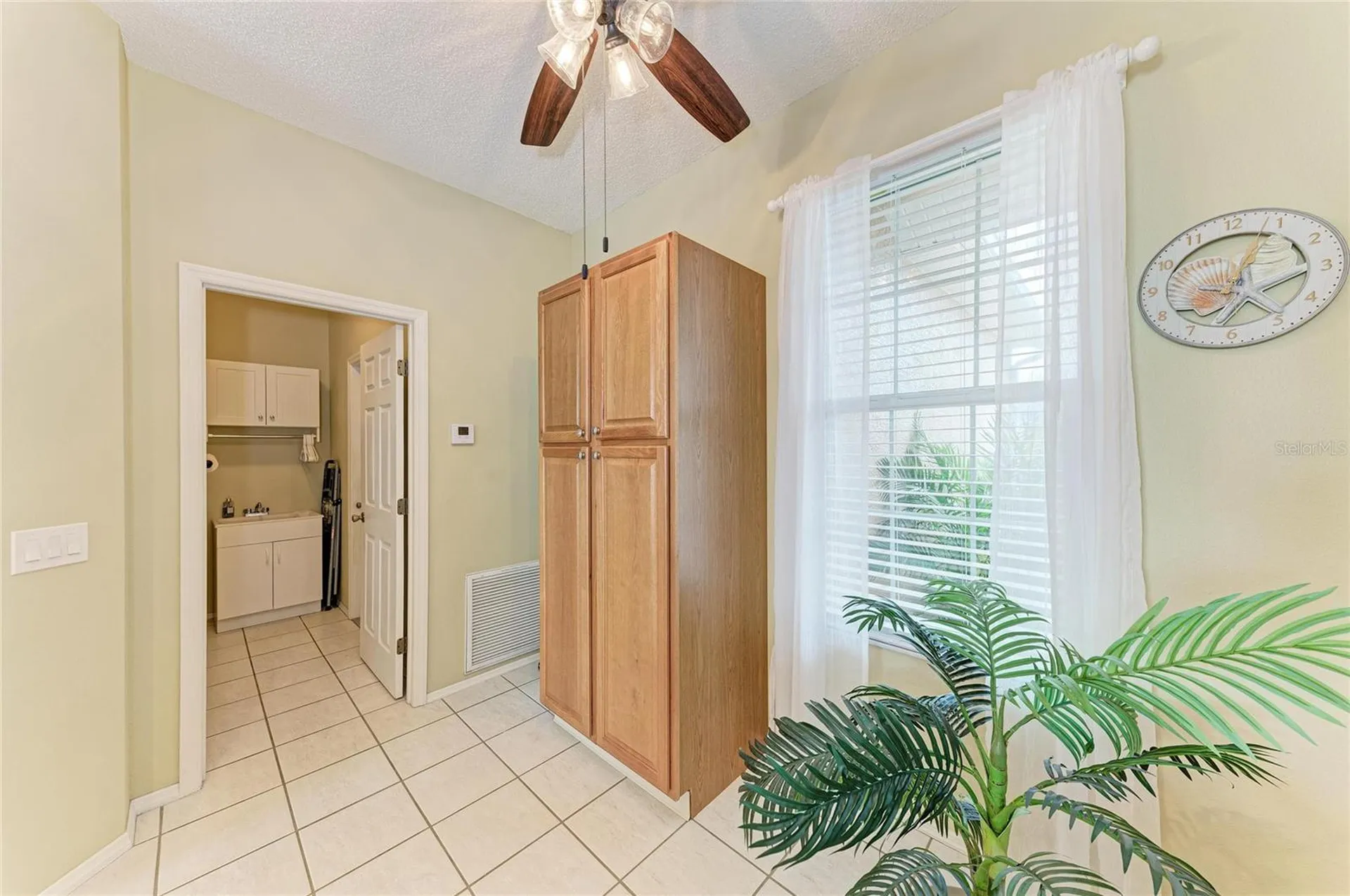 5210 52nd Avenue W Bradenton FL 34210