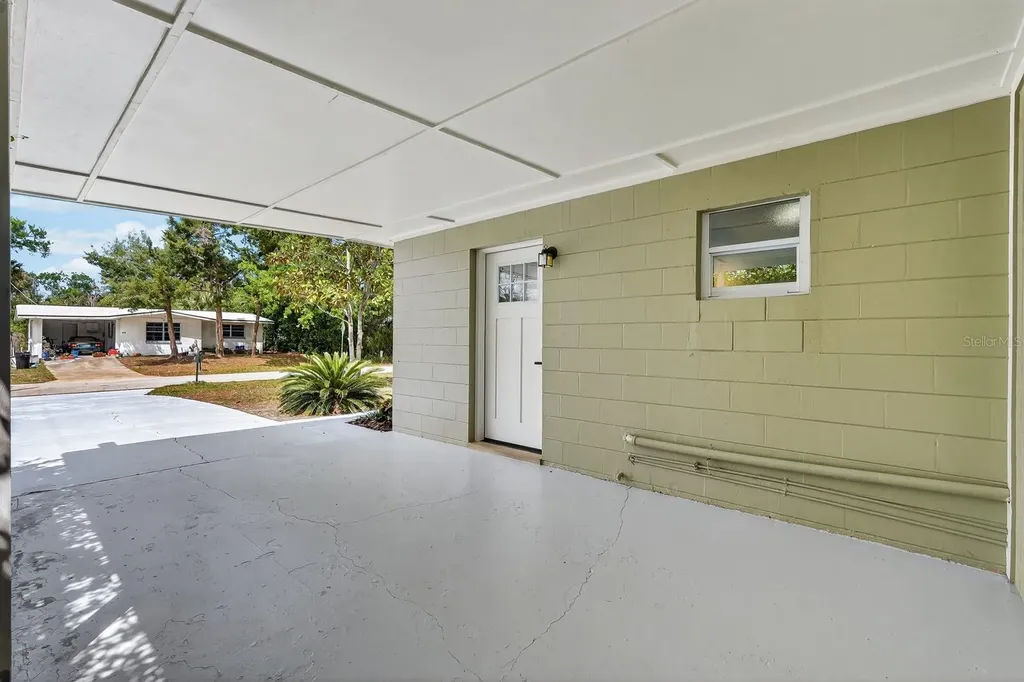553 Calhoun Street South Daytona FL 32119