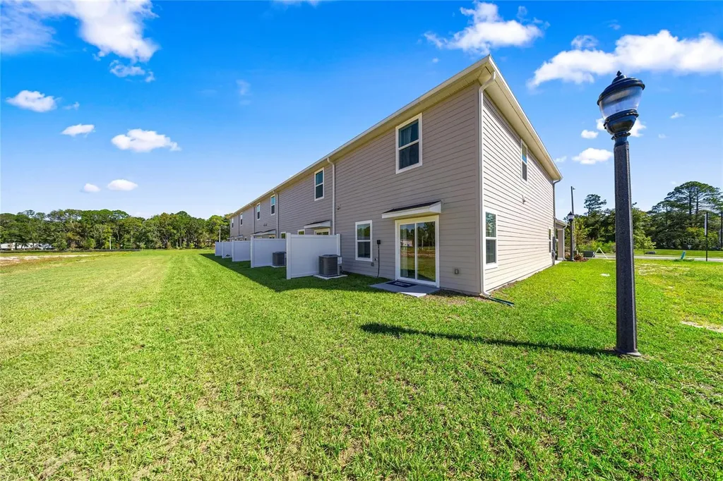5422 NW 22nd Drive Gainesville FL 32653