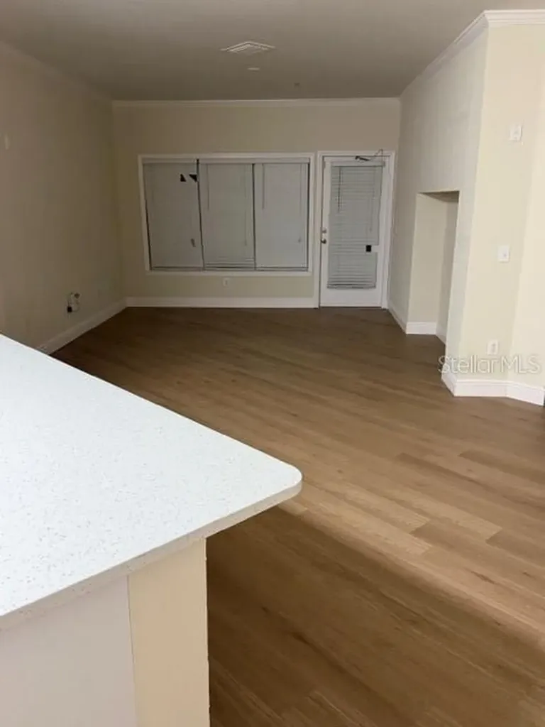 3707 Conroy Road Orlando FL 32839