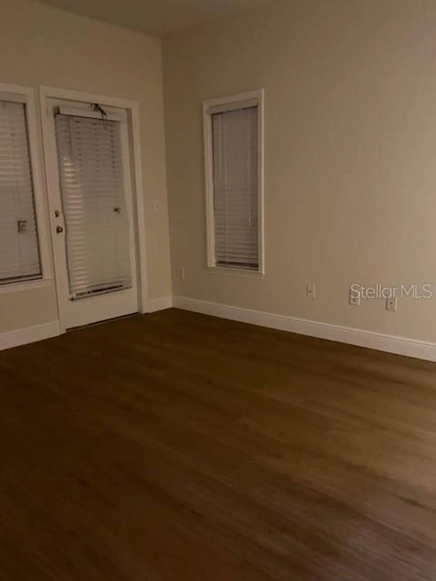 3707 Conroy Road Orlando FL 32839