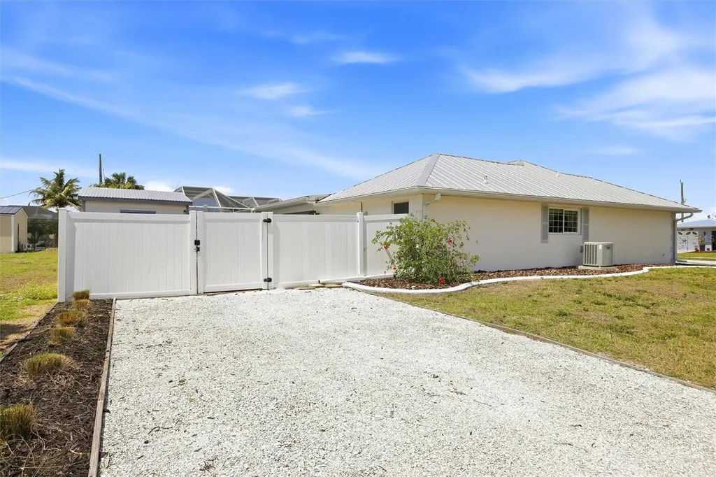 361 Wherley Avenue SE Port Charlotte FL 33952
