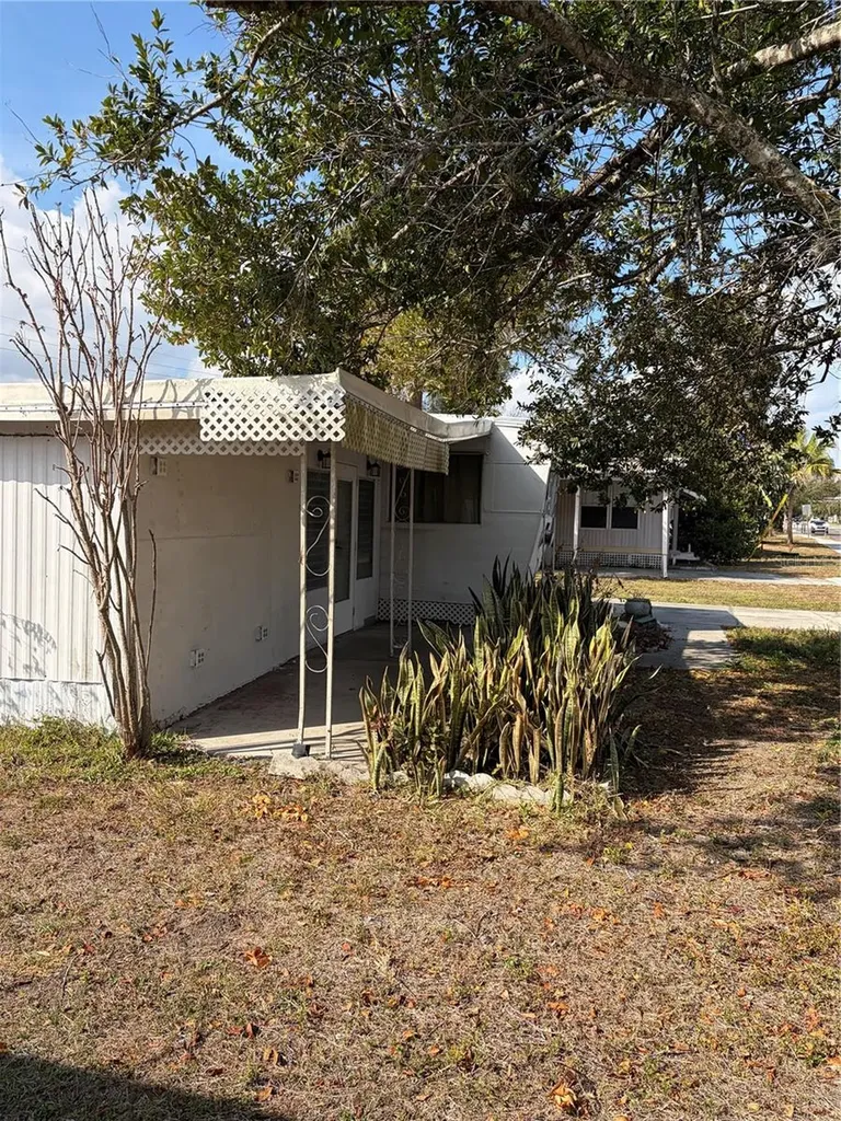 6349 20th Street Zephyrhills FL 33542