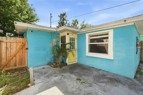 4933 13th Avenue S Gulfport FL 33707