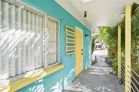 4933 13th Avenue S Gulfport FL 33707