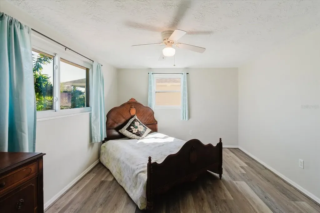 3338 Hoover Drive Holiday FL 34691