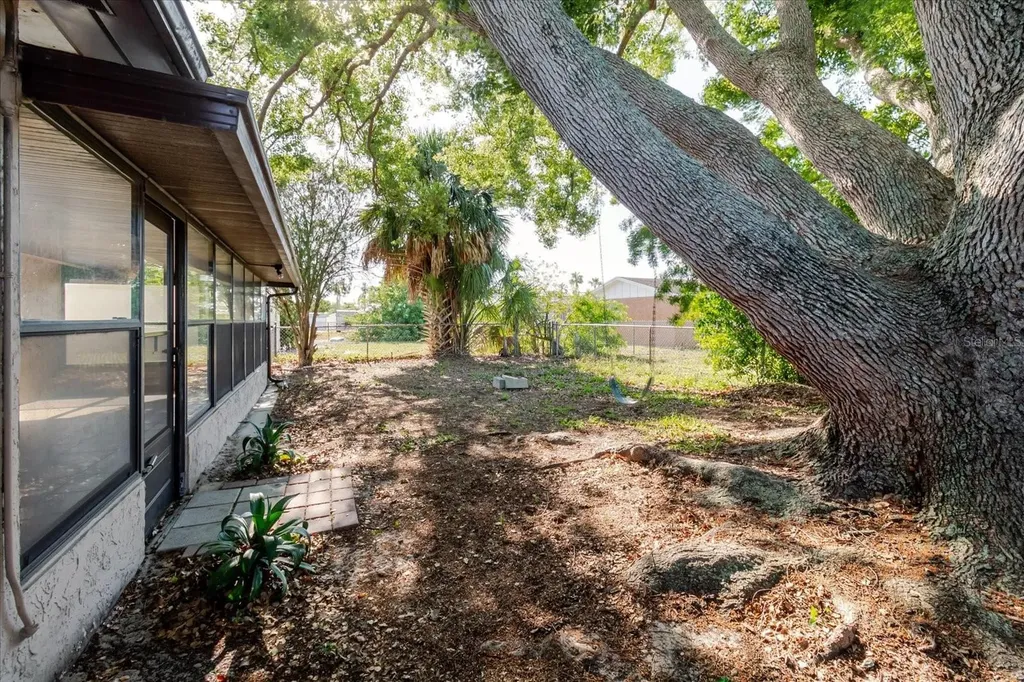3338 Hoover Drive Holiday FL 34691