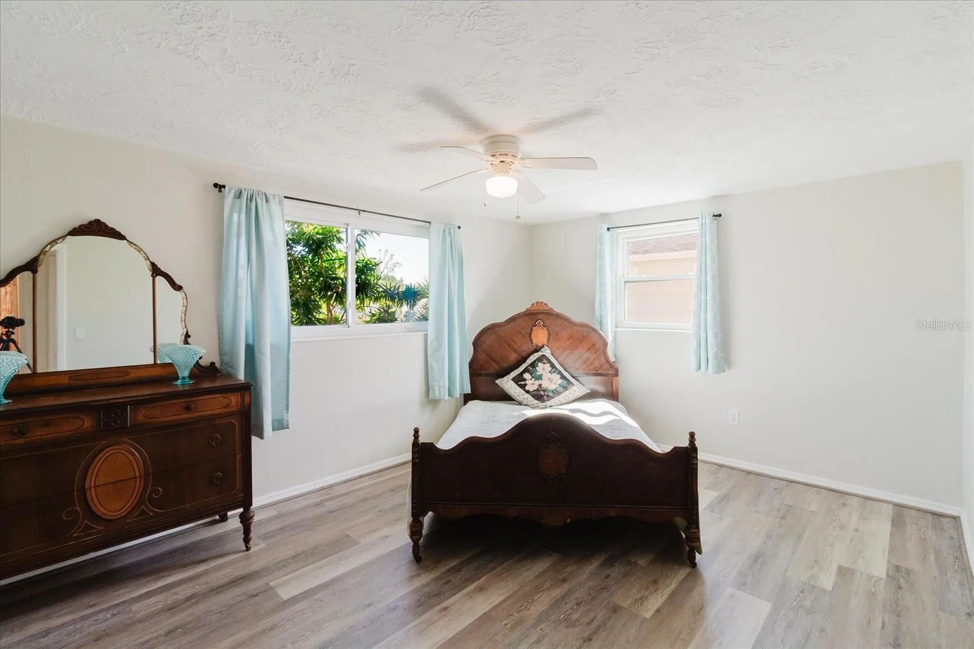 3338 Hoover Drive Holiday FL 34691