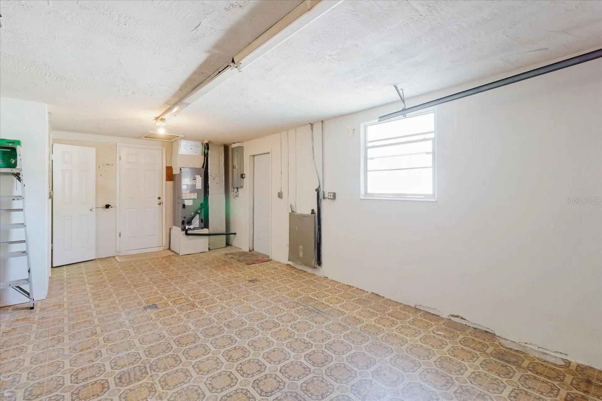 3338 Hoover Drive Holiday FL 34691
