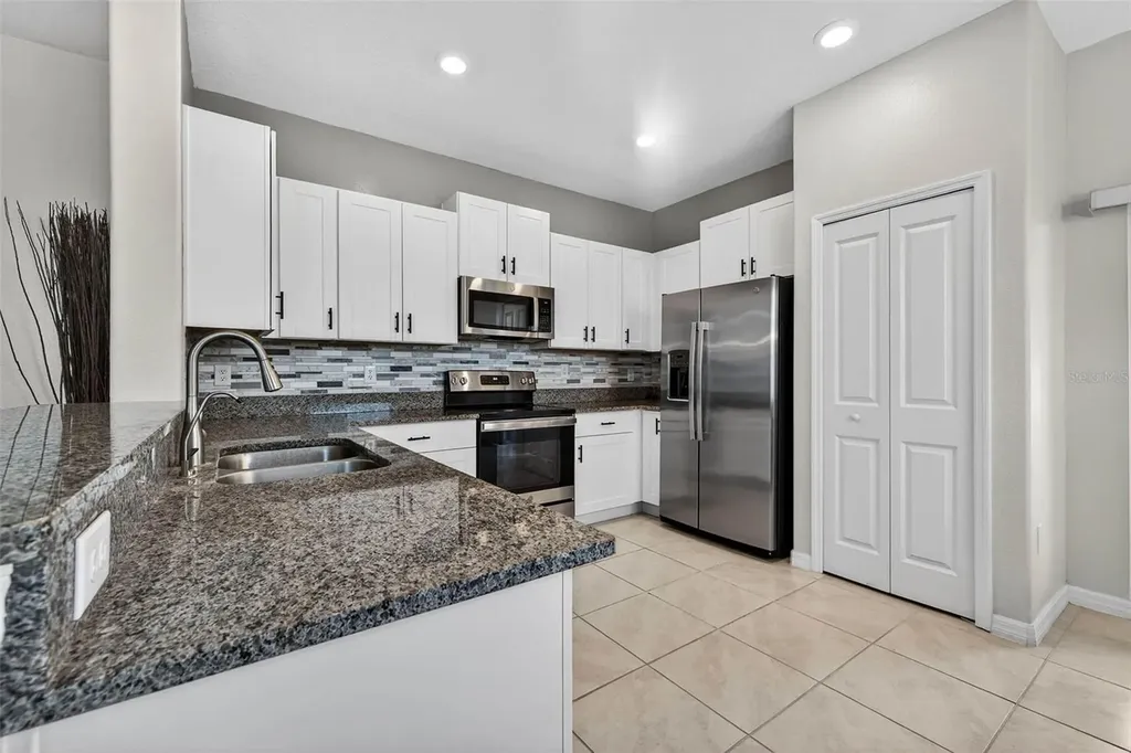 10432 Shady Preserve Drive Riverview FL 33578